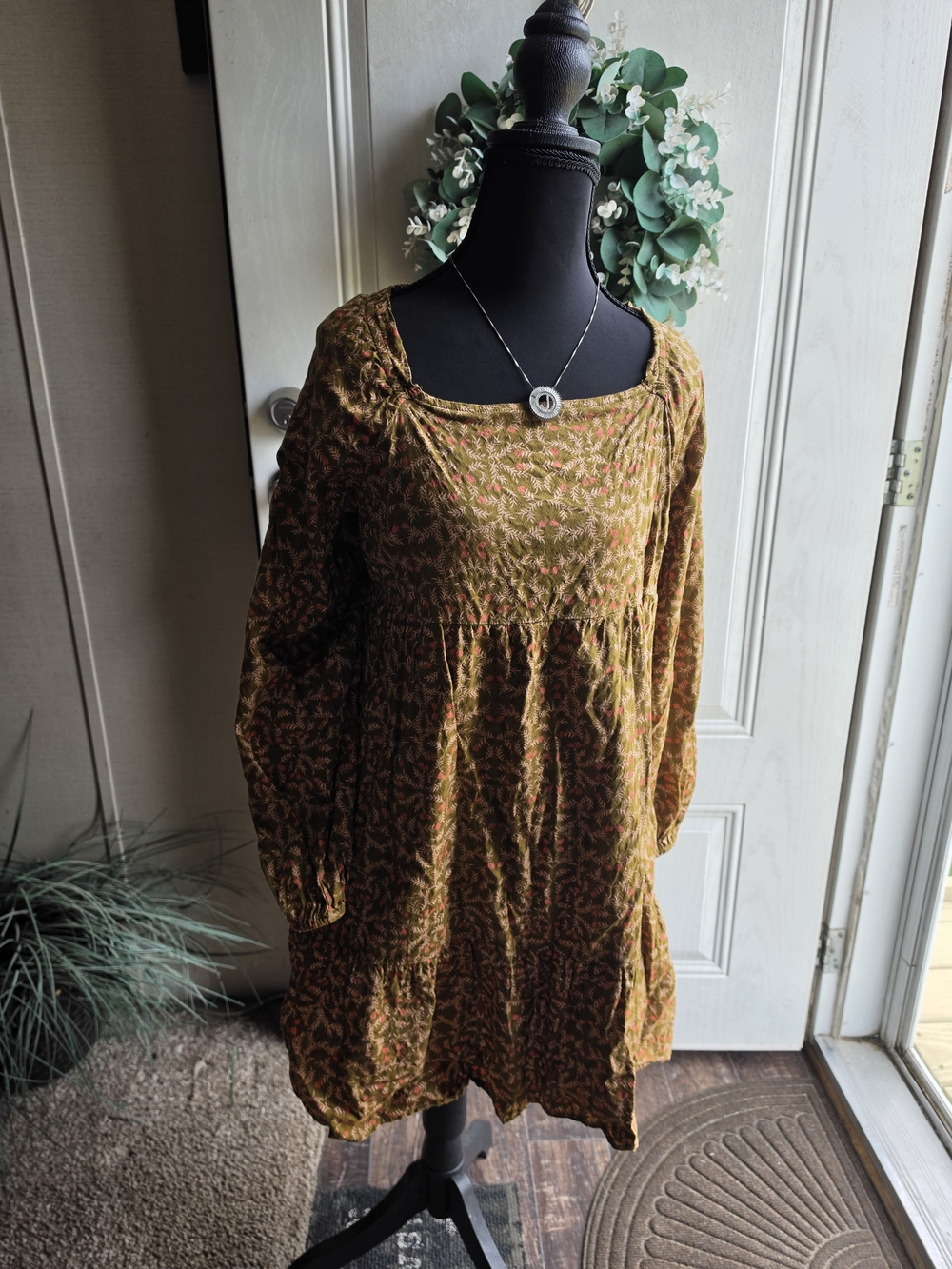 Universal Thread Square Neck Dress - Picture 10 of 11